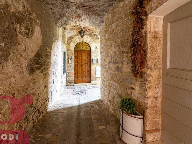Trilocale in vendita a Todi