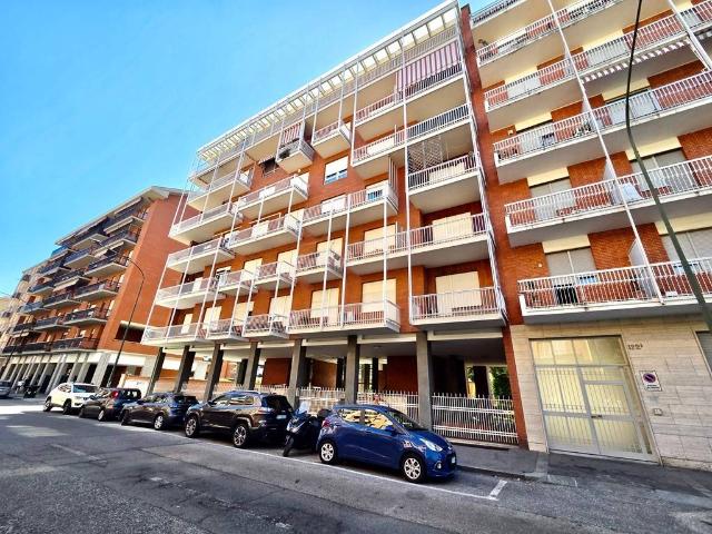 Trilocale in vendita a Torino via Castelgomberto, 124, Santa Rita