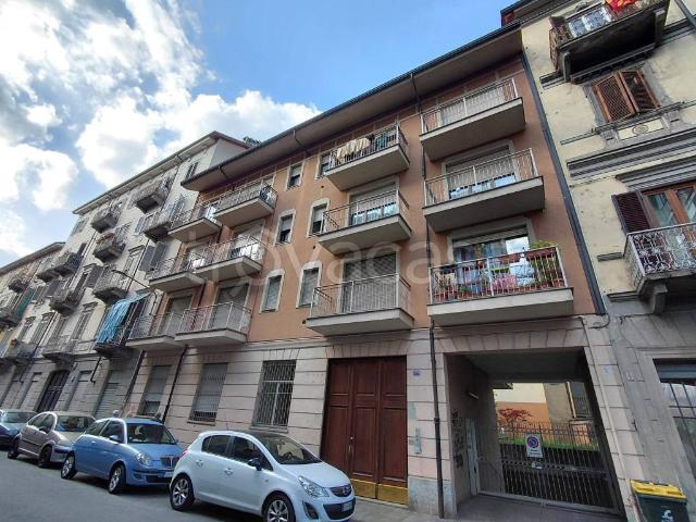 Trilocale in vendita a Torino via Cuneo, 2bis, Aurora