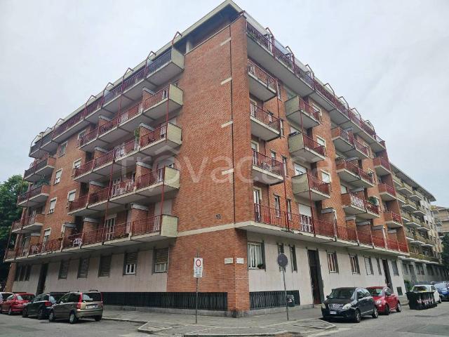 Trilocale in vendita a Torino via Alfonso Ogliaro, 15, Santa Rita