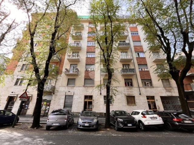 Trilocale in vendita a Torino via Breglio, 71, Borgo Vittoria