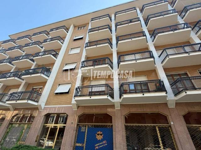 Trilocale in vendita a Torino via Giacomo Medici, 91, Parella