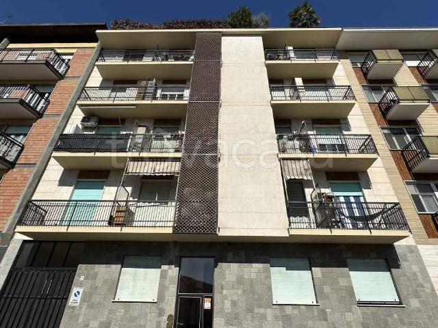 Trilocale in vendita a Torino via Giorgio Bellono, 4, Centro Europa