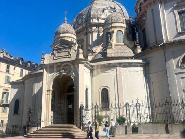 Trilocale in vendita a Torino via della Consolata, 15, Quadrilatero Romano