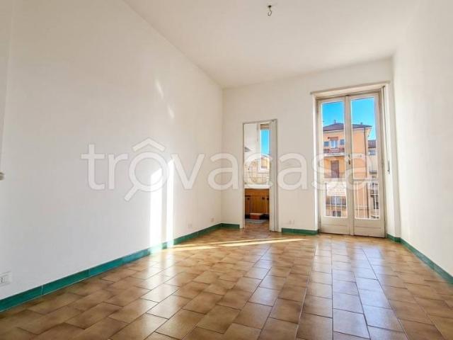 Trilocale in vendita a Torino via Lanzo, 16/bis, Madonna di Campagna
