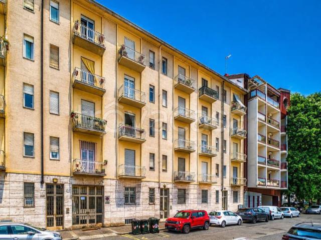 Trilocale in vendita a Torino via Monginevro, 172/9, Pozzo Strada