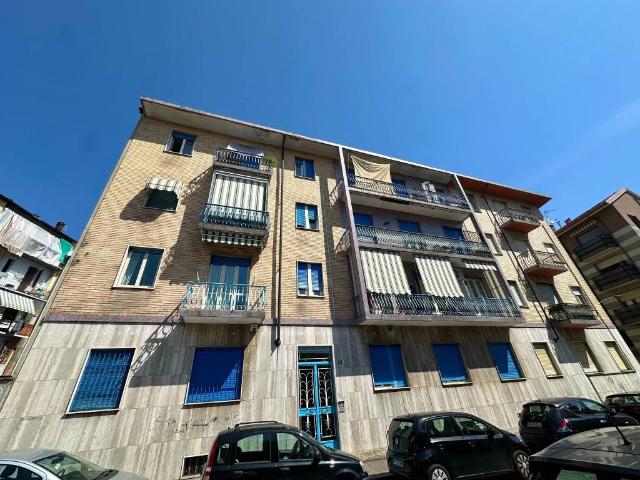 Trilocale in vendita a Torino via Martino Spanzotti, 12, Cenisia