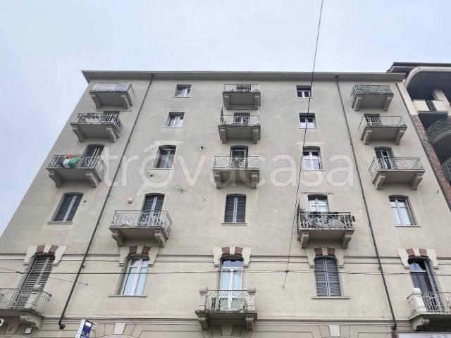 Trilocale in vendita a Torino via Nizza, Lingotto