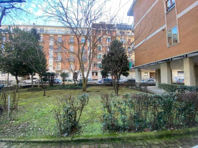 Trilocale in vendita a Torino via Portofino, 1, Mirafiori Sud Onorato Vigliani