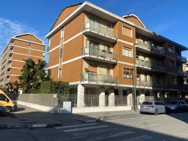 Trilocale in vendita a Torino via Portofino, 1, Mirafiori Sud Onorato Vigliani