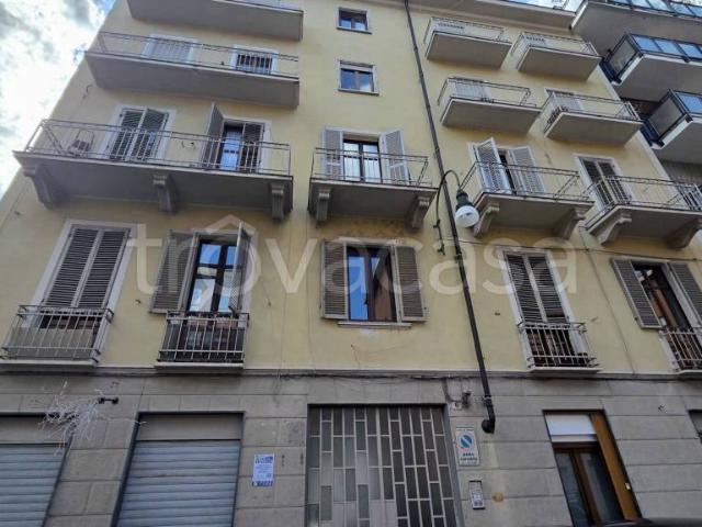 Trilocale in vendita a Torino via Perosa, 6, Cenisia