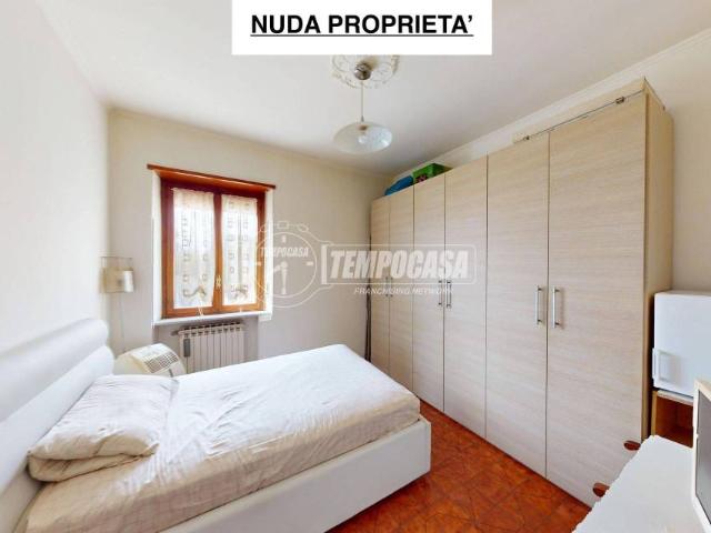 Trilocale in vendita a Torino corso Casale 450/2, Sassi