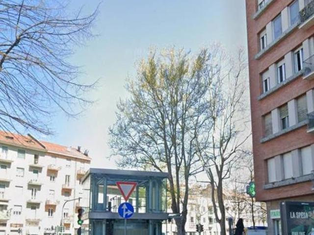 Trilocale in vendita a Torino piazza Massaua, Pozzo Strada