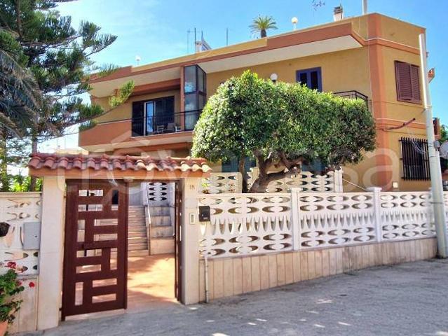 Trilocale in vendita a Trani vico Bisceglie