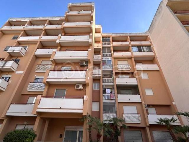 Trilocale in vendita a Trapani via Enrico Caruso, 31