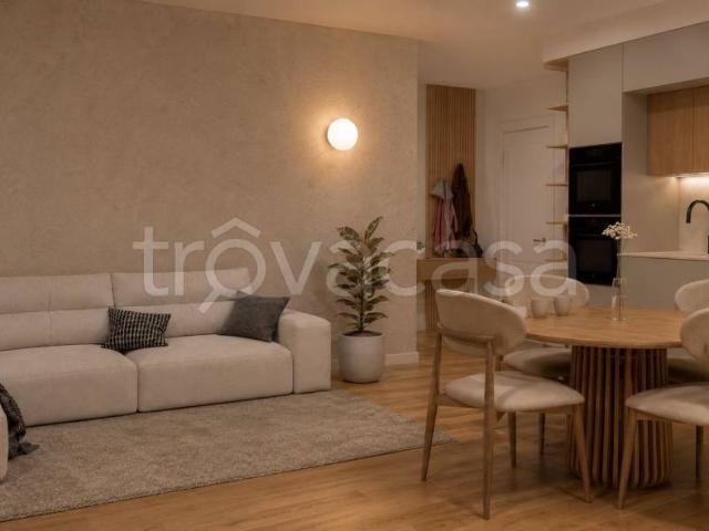 Trilocale in vendita a Trescore Balneario via dei Partigiani, 32