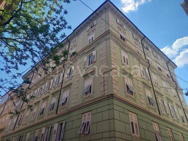Trilocale in vendita a Trieste, Roiano