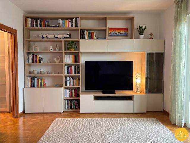 Trilocale in vendita a Trieste via Vittorio Locchi, 26, San Vito Campi Elisi