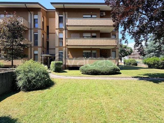 Trilocale in vendita a Udine via Aonez, 14, Ospedale