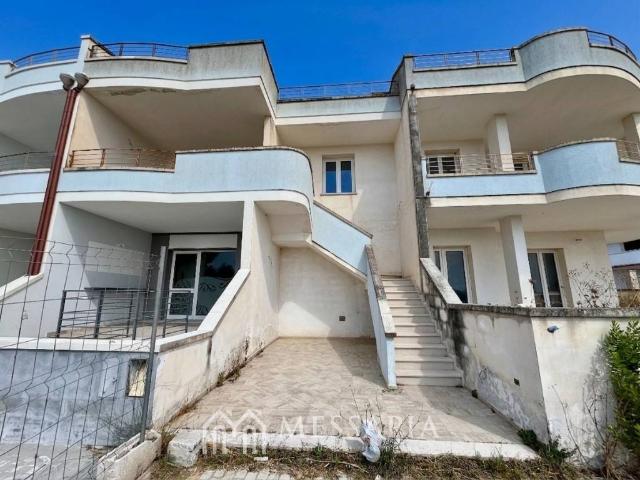Trilocale in vendita a Ugento corso Uxentum, 109, Torre San Giovanni