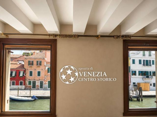 Trilocale in vendita a Venezia, Guglie San Leonardo