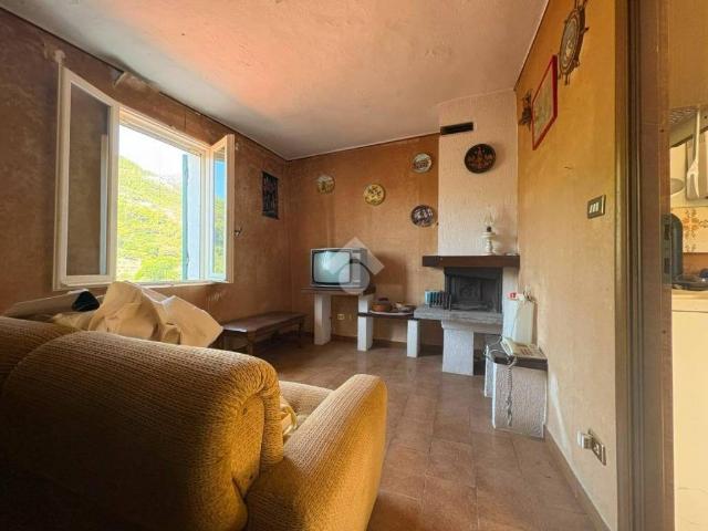 Trilocale in vendita a Ventimiglia via Sant'Antonio, 20