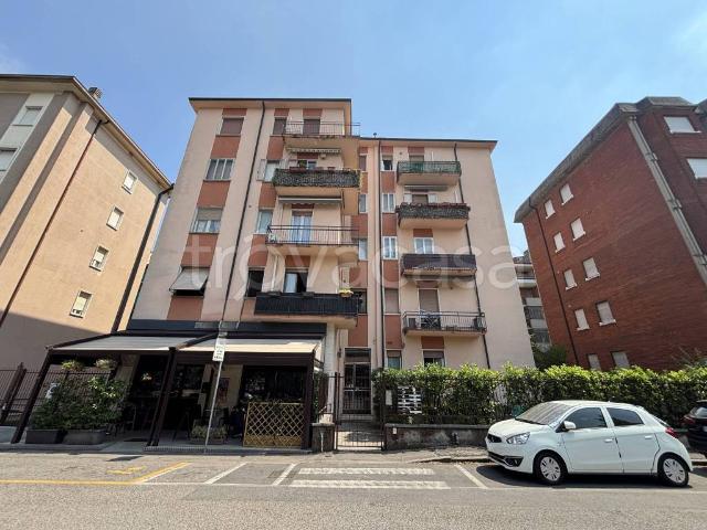 Trilocale in vendita a Verona via Filippo Brunelleschi, Stadio