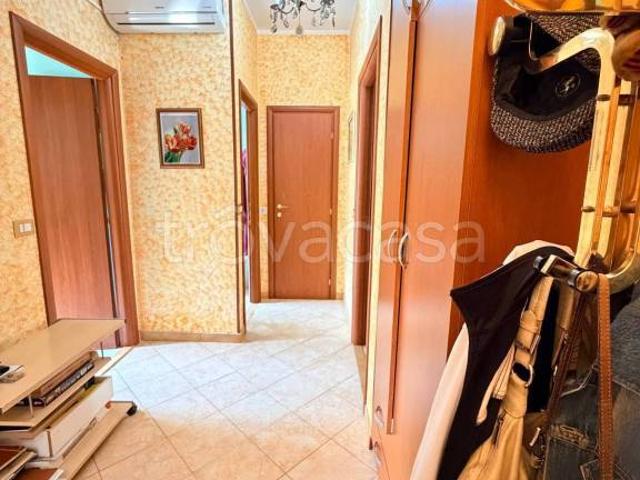 Trilocale in vendita a Verona via monzambano, 85, Santa Lucia Golosine
