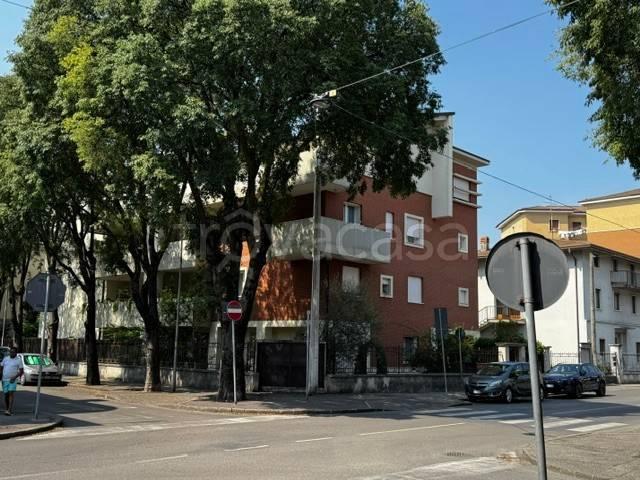 Trilocale in vendita a Verona, Zona Fiera