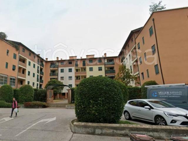 Trilocale in vendita a Vicenza, Bertesina