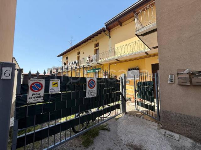 Trilocale in vendita a Vighizzolo, Cantù