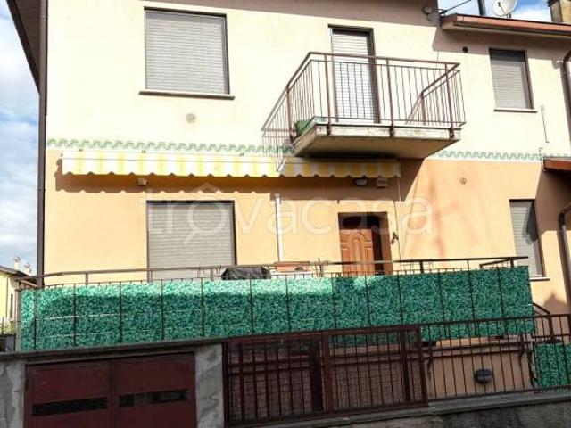 Trilocale in vendita a Villanova del Sillaro via San Leone, Bargano