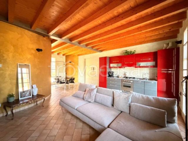 Trilocale in vendita a Villanuova, Verolavecchia