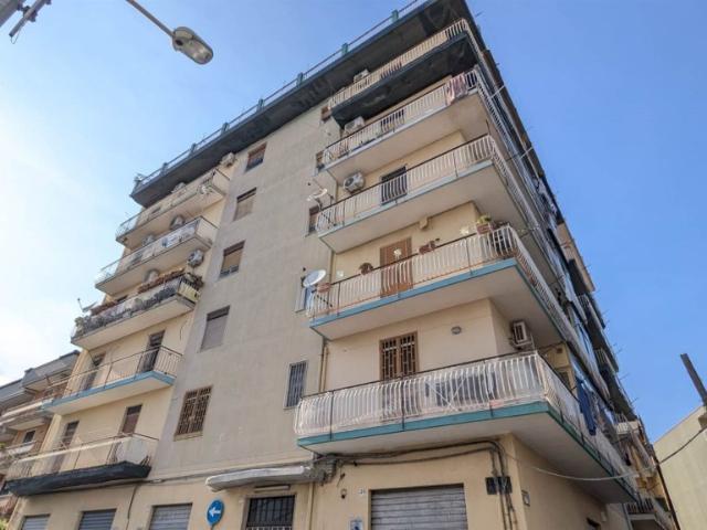 Trilocale in vendita ad Acireale via vittorio sardella