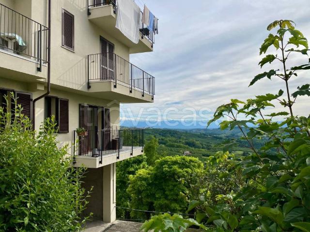 Trilocale in vendita ad Alba corso Cortemilia
