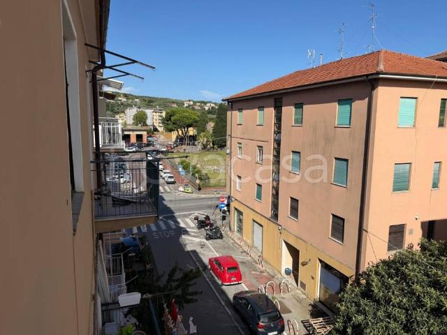 Trilocale in vendita ad Albisola Superiore via Mariconi