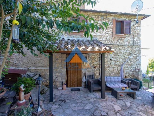Trilocale in vendita ad Amelia via Rimembranze, 8