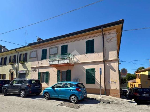 Trilocale in vendita ad Ancona, Pietralacroce