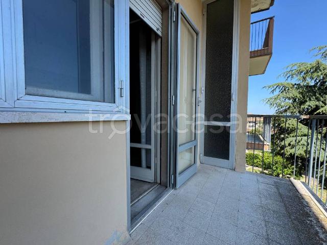 Trilocale in vendita ad Ancona via Pesaro, Piano San Lazzaro