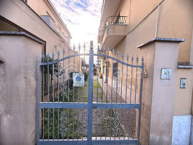 Trilocale in vendita ad Anzio via Ardeatina, Lido di Cincinnato Sirene