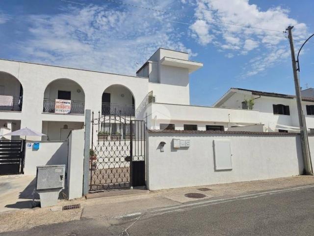 Trilocale in vendita ad Anzio via delle Camelie, Lido Dei Pini