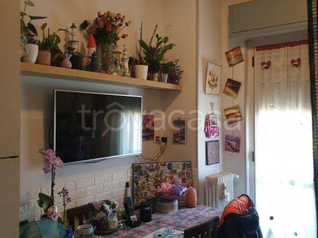 Trilocale in vendita ad Asti corso Casale, 51, Corso Alessandria