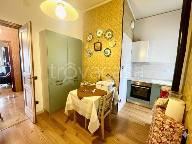 Trilocale in vendita ad Asti piazza Vittorio Veneto, 3, Centro Storico