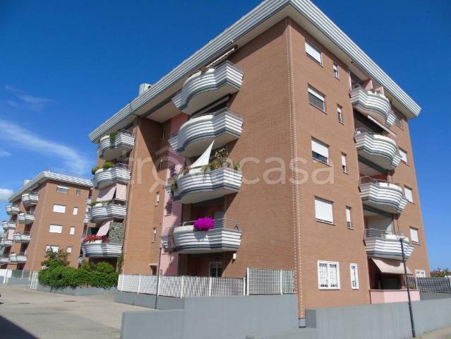 Trilocale in vendita ad Aprilia, Semicentro