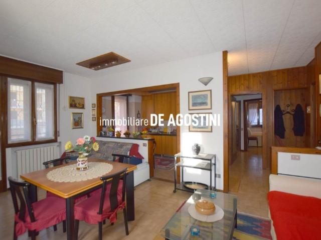 Trilocale in vendita ad Arona via Carso
