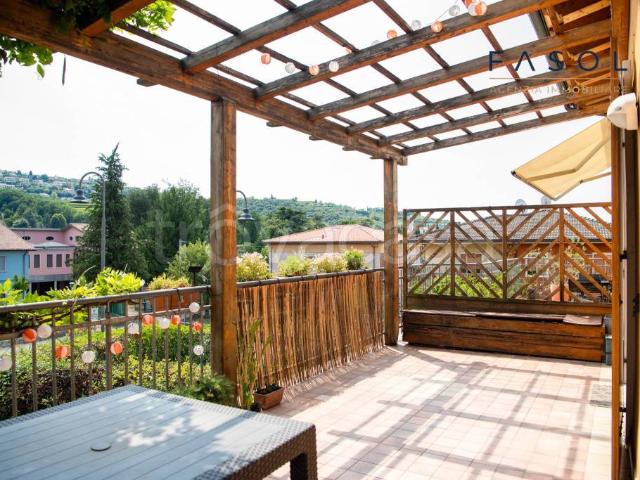 Trilocale in vendita ad Arbizzano, Negrar di Valpolicella