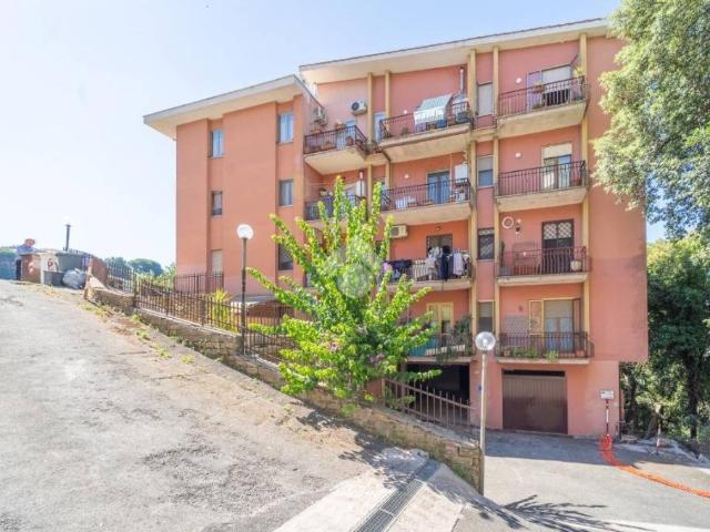 Trilocale in vendita ad Ariccia via Focaccia, 20