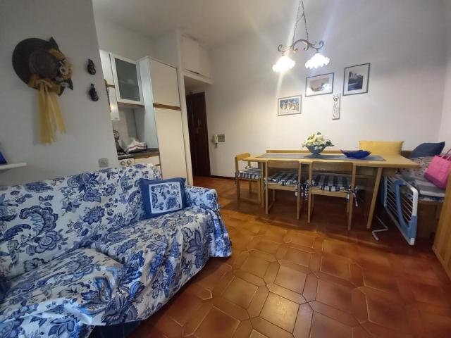 Trilocale in vendita, Camaiore lido di