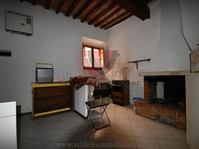 Trilocale in vendita, Colle di Val d'Elsa colle alta