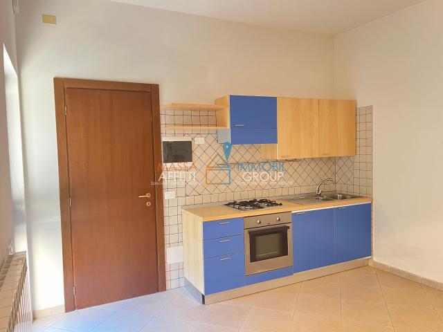 Trilocale in vendita in viale giacomo puccini 4, Massa
